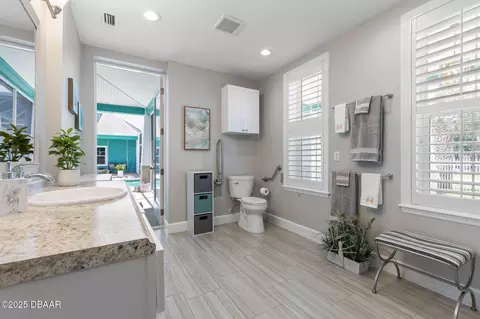 Bath - 2189 Old Dixie Hwy, Ormond Beach, FL 32174 photo 8 of 11