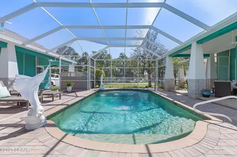 Exterior - 2189 Old Dixie Hwy, Ormond Beach, FL 32174 photo 5 of 15