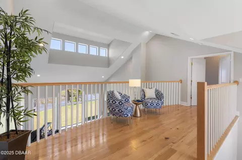 Entry Way - 2189 Old Dixie Hwy, Ormond Beach, FL 32174 photo 4 of 4