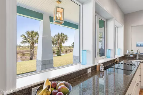 Kitchen - 2189 Old Dixie Hwy, Ormond Beach, FL 32174 photo 8 of 13