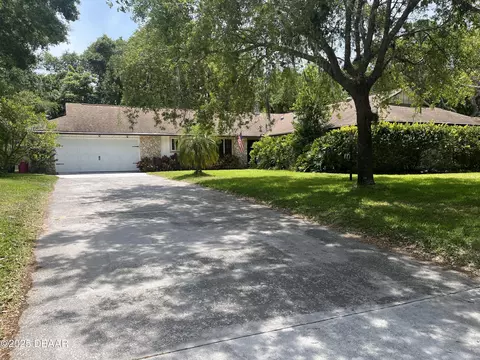 84 S St Andrews Dr, Ormond Beach, FL 32174