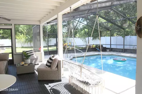 Exterior - 84 S St Andrews Dr, Ormond Beach, FL 32174 photo 3 of 9