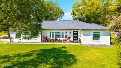 Exterior - 672 N Beach St, Ormond Beach, FL 32174 photo 1 of 11