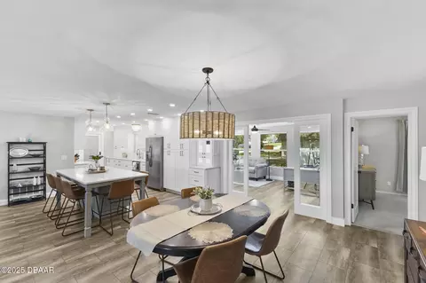 Dining - 672 N Beach St, Ormond Beach, FL 32174 photo 2 of 2