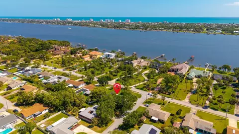 View/Area - 672 N Beach St, Ormond Beach, FL 32174 photo 7 of 9