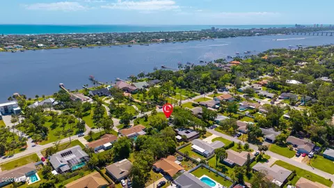 View/Area - 672 N Beach St, Ormond Beach, FL 32174 photo 1 of 9