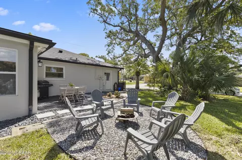 Exterior - 672 N Beach St, Ormond Beach, FL 32174 photo 8 of 11
