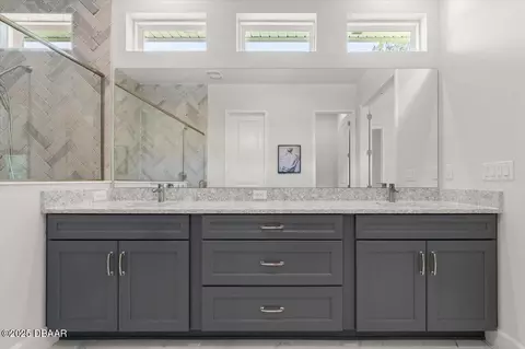 Bath - 473 Stirling Bridge Dr, Ormond Beach, FL 32174 photo 2 of 6