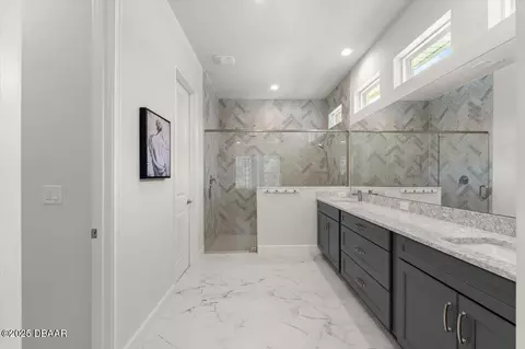 Bath - 473 Stirling Bridge Dr, Ormond Beach, FL 32174 photo 1 of 6