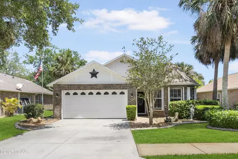 34 Old Macon Dr, Ormond Beach, FL 32174