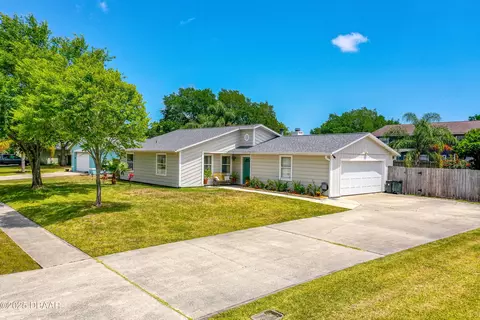 1245 Thomas Dr, Port Orange, FL 32129