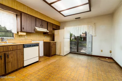 Kitchen - 5 Soco Trl, Ormond Beach, FL 32174 photo 1 of 2