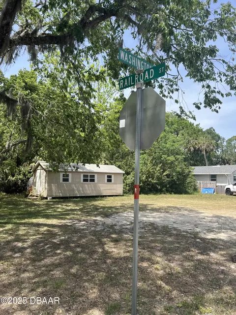 299 Washington Pl, Ormond Beach, FL 32174 photo 2