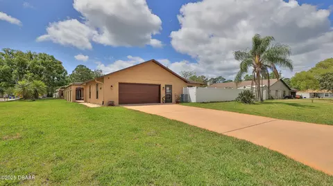 2504 Sabal Palm Dr, Edgewater, FL 32141