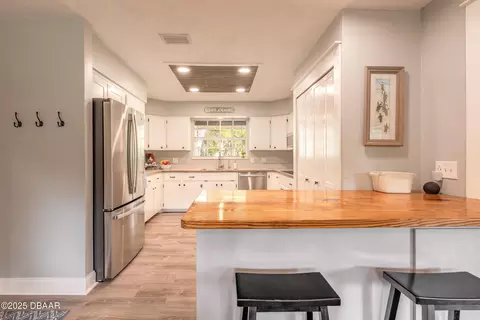 Kitchen - 2532 Danny St, Edgewater, FL 32141 photo 1 of 2