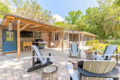 Exterior - 2532 Danny St, Edgewater, FL 32141 photo 5 of 13