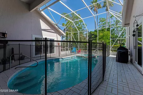 Exterior - 402 Long Cove Rd, Ormond Beach, FL 32174 photo 4 of 16