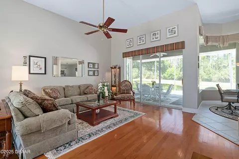 Living - 850 Westlake Dr, Ormond Beach, FL 32174 photo 4 of 4