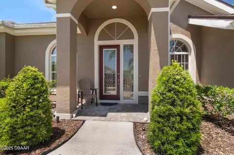 Exterior - 850 Westlake Dr, Ormond Beach, FL 32174 photo 3 of 10