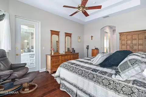 Bedroom - 850 Westlake Dr, Ormond Beach, FL 32174 photo 2 of 9
