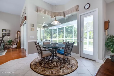 Dining - 850 Westlake Dr, Ormond Beach, FL 32174 photo 2 of 5