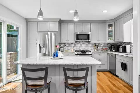 Kitchen - 229 Pine Cone Trl, Ormond Beach, FL 32174 photo 12 of 14