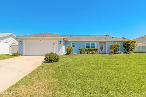 44 Sea Harbor Dr E, Ormond Beach, FL 32176