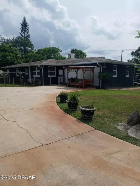 1157 John Anderson Dr, Ormond Beach, FL 32176