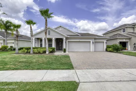 320 Wentworth Ave, Daytona Beach, FL 32124
