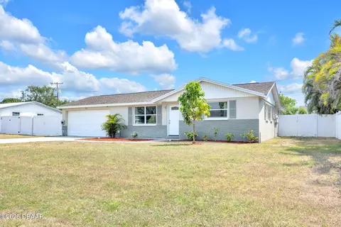 308 Flamingo Dr, Apollo Beach, FL 33572