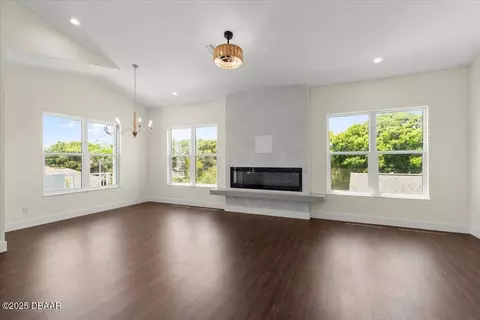 Living - 155 Avalon Dr, Ormond Beach, FL 32176 photo 2 of 6