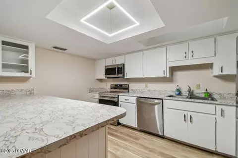 Kitchen - 2421 Needle Palm Dr, Edgewater, FL 32141 photo 1 of 4