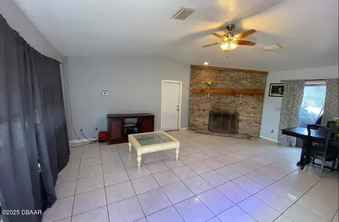 3315 Juniper Dr, Edgewater, FL 32141 photo 4