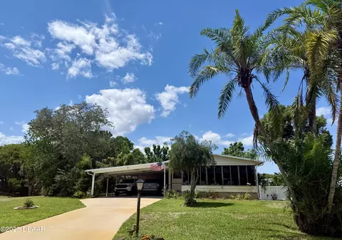717 Larado Dr, Port Orange, FL 32129
