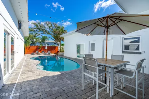 Exterior - 175 Royal Dunes Cir, Ormond Beach, FL 32176 photo 8 of 21