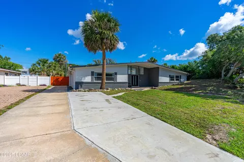 Exterior - 175 Royal Dunes Cir, Ormond Beach, FL 32176 photo 3 of 21