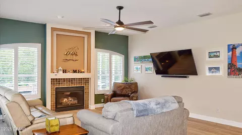 Living - 1240 Hampstead Ln, Ormond Beach, FL 32174 photo 2 of 2