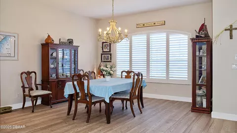 Dining - 1240 Hampstead Ln, Ormond Beach, FL 32174 photo 1 of 2