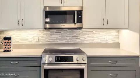 Kitchen - 1240 Hampstead Ln, Ormond Beach, FL 32174 photo 8 of 8