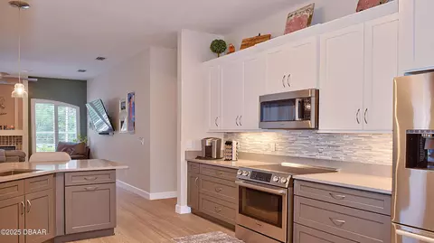 Kitchen - 1240 Hampstead Ln, Ormond Beach, FL 32174 photo 3 of 8