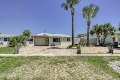 Exterior - 3 Seaside Dr, Ormond Beach, FL 32176 photo 14 of 16