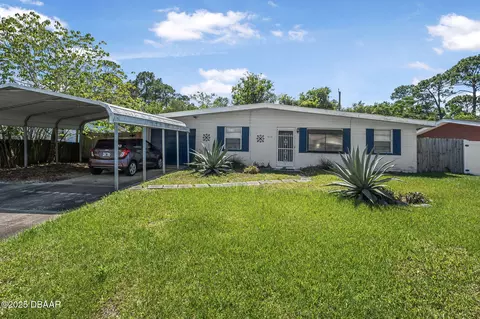 1608 Raleigh Ave, Daytona Beach, FL 32117