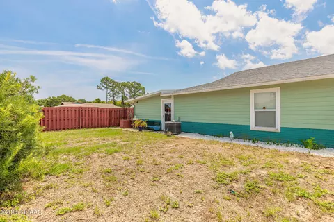 Exterior - 601 Sea Gull Ct, Edgewater, FL 32141 photo 3 of 5