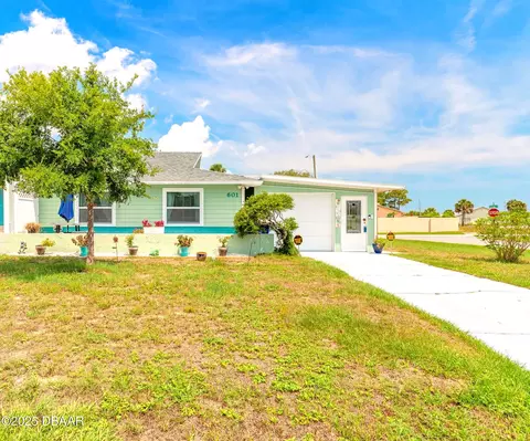 601 Sea Gull Ct, Edgewater, FL 32141