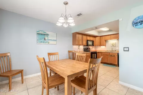 Dining - 601 Sea Gull Ct, Edgewater, FL 32141 photo 2 of 2
