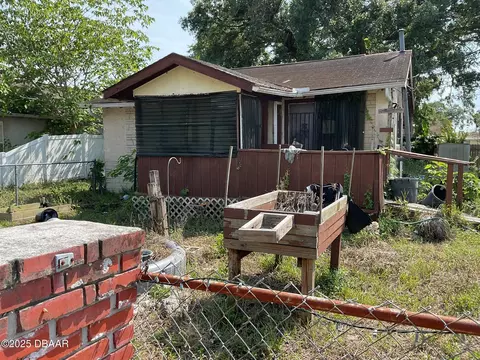 1226 Bender Ave, Holly Hill, FL 32117