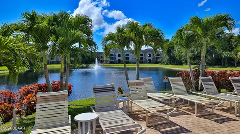 940 Village Trl #8-205, Port Orange, FL 32127