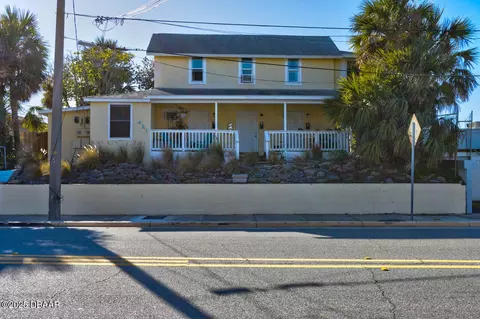 421 N Peninsula Dr, Daytona Beach, FL 32118