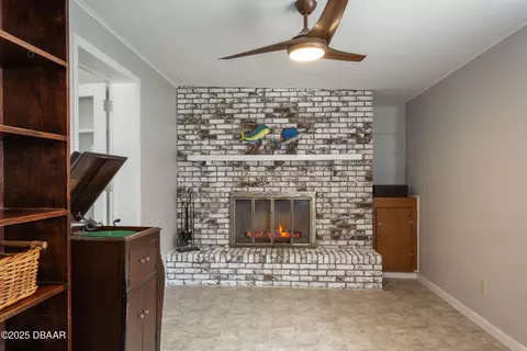 1284 Vanderbilt Dr, Ormond Beach, FL 32174 photo 11