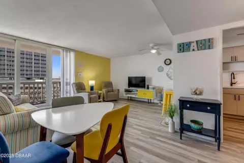 2800 N Atlantic Ave #608, Daytona Beach, FL 32118